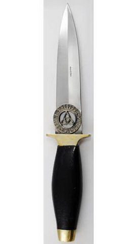 Rune Triquetra Athame