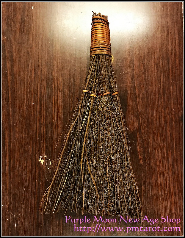 Natural Cinnamon Broom 12