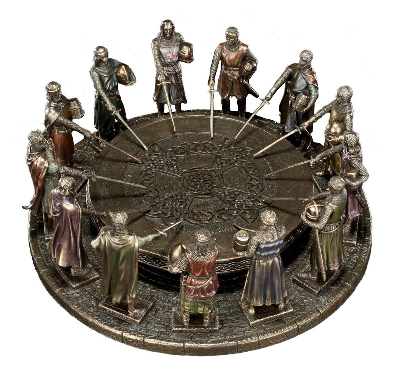 King Arthur with 12 Knights of the Round Table Statue