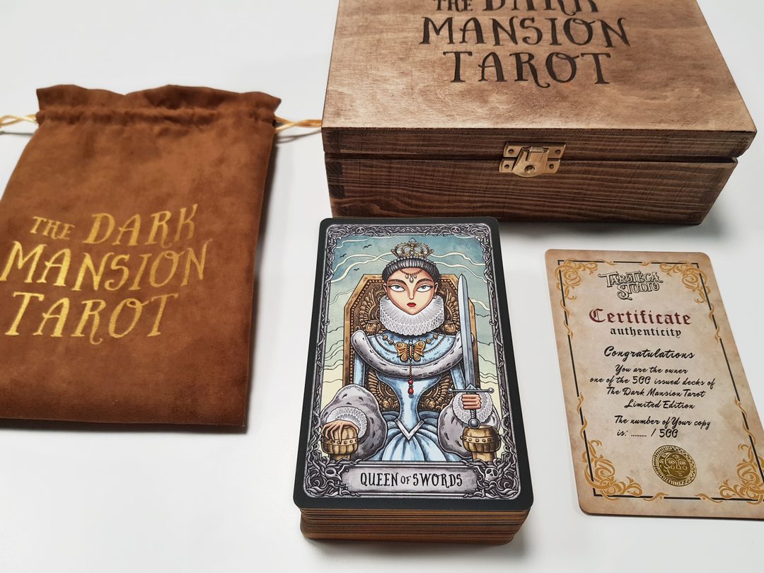 The Dark Mansion Tarot - Limited Edition