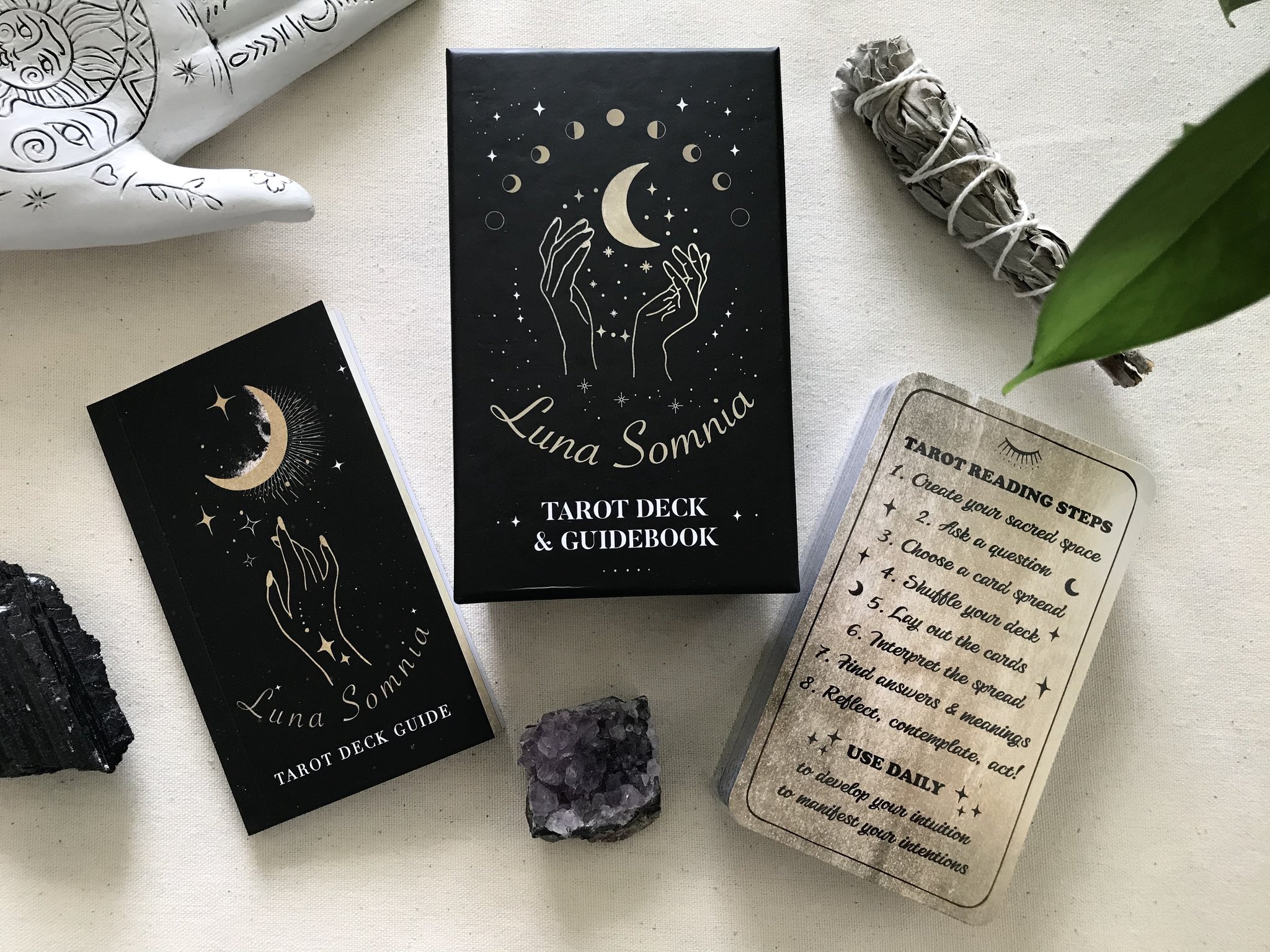 Luna Somnia Tarot